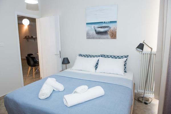 A Beautifull 2Nd Floor Apartment Close To The Port Kalamata Eksteriør billede