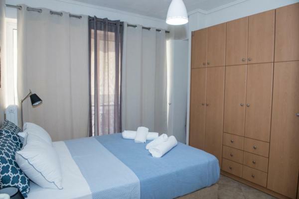 A Beautifull 2Nd Floor Apartment Close To The Port Kalamata Eksteriør billede